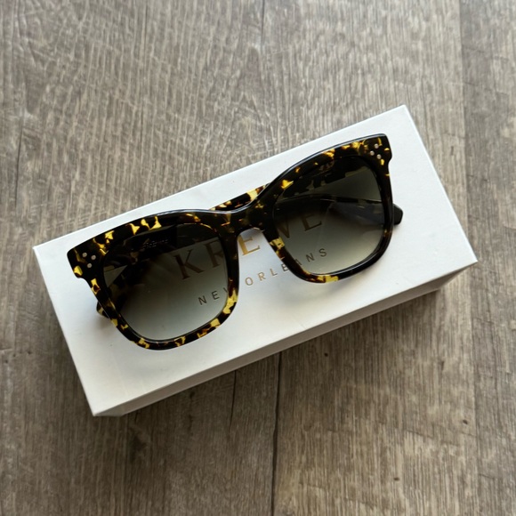Brand new KREWE sunglasses - Picture 1 of 16